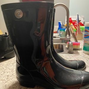 Black Ugg Rain boots